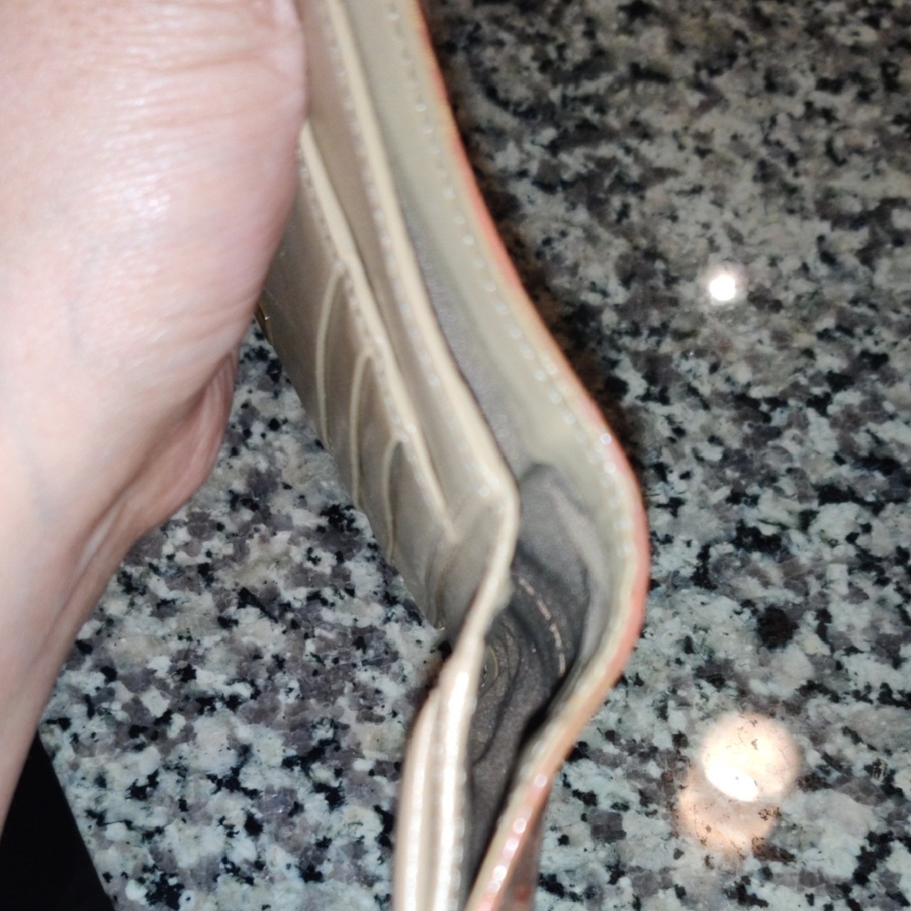 Fendi Tangerine Wallet with Gold Accent - Picture 10 of 11
